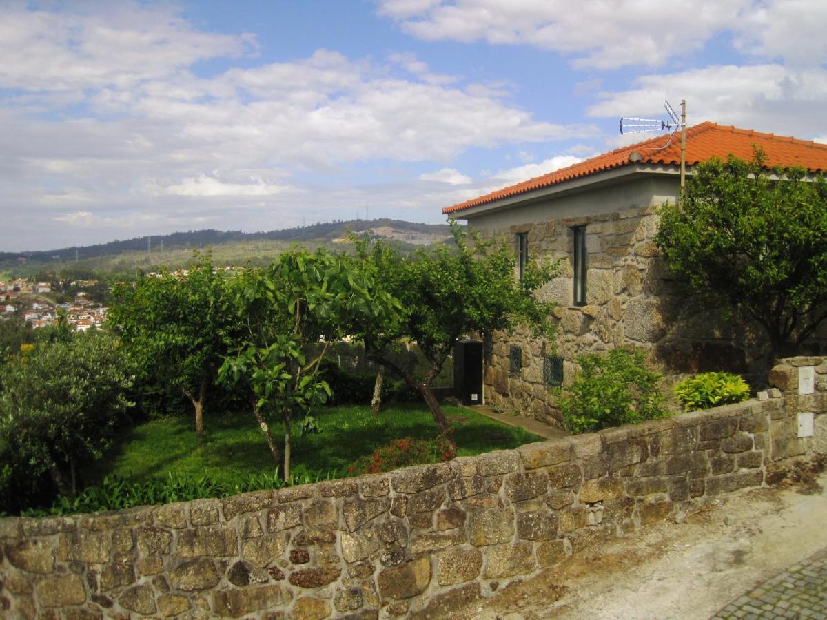 Casa Dos Bisavos- Slow Down Na Rota Do Romanico ポルト エクステリア 写真