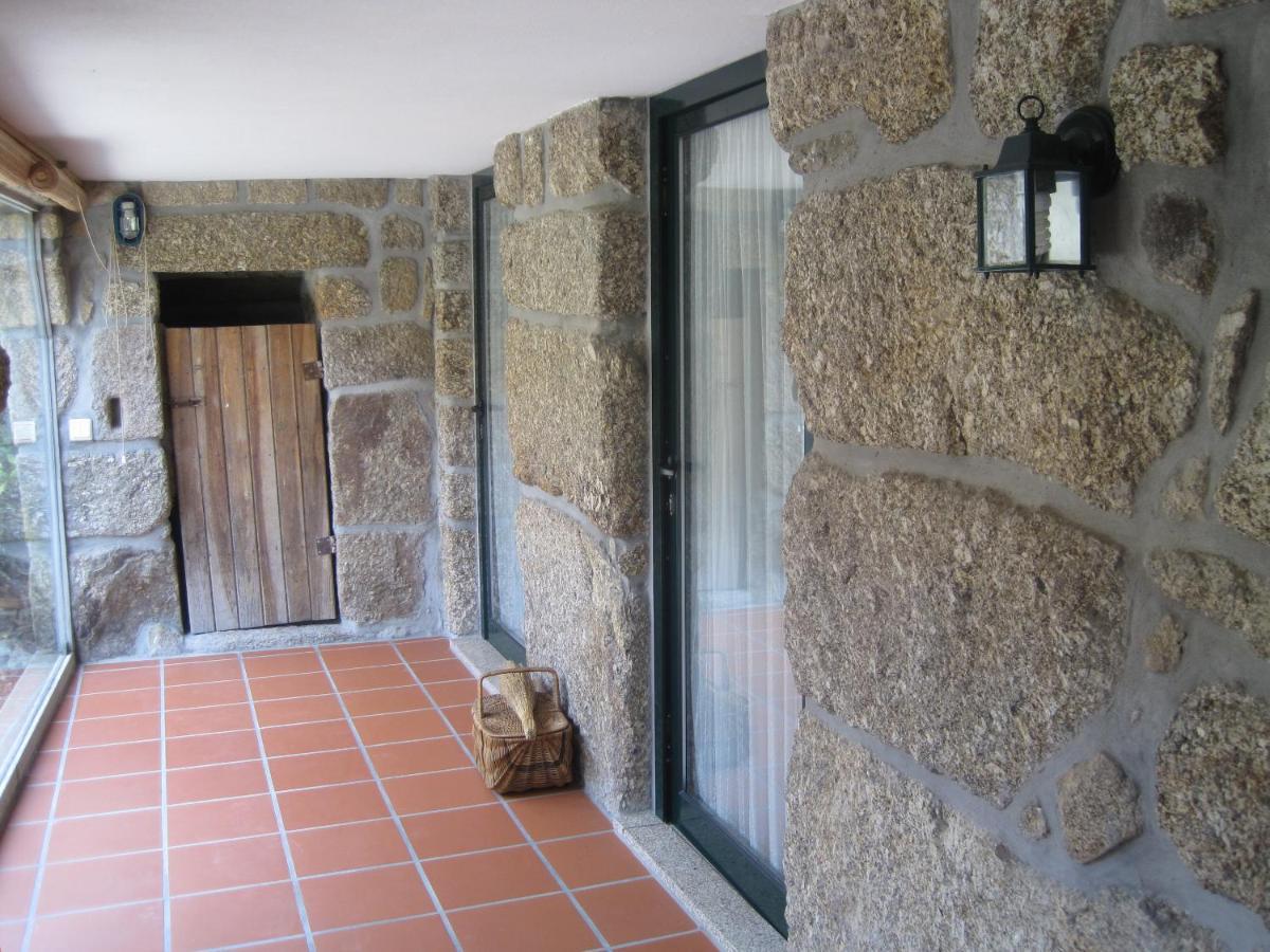 Casa Dos Bisavos- Slow Down Na Rota Do Romanico ポルト エクステリア 写真